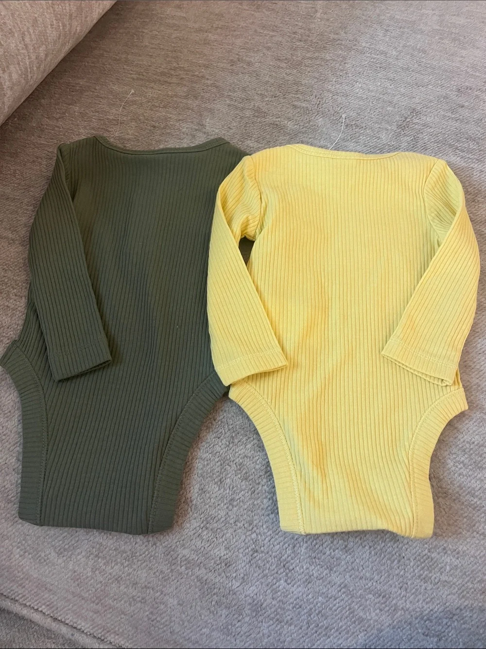 NWT Old Navy Yellow & Green Ribbed Long-Sleeve Baby Bodysuits 0-3 Mos